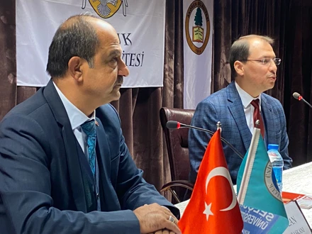 Akören Belediye Başkanı İsmail ARSLAN Yüksekokulumuz öğrencileri ile buluştu.